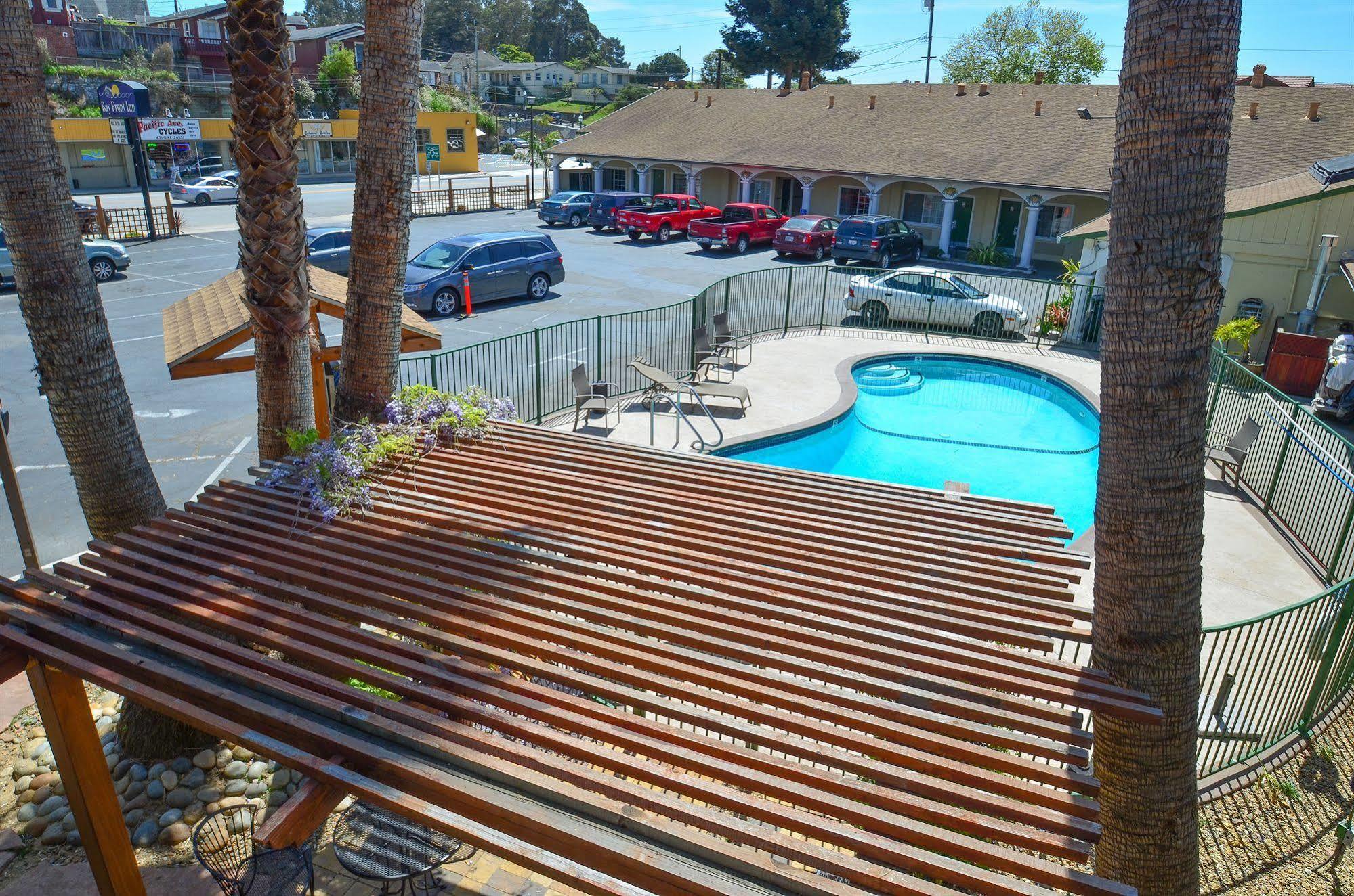 HOTEL BAY FRONT INN SANTA CRUZ CA 2 United States from 79